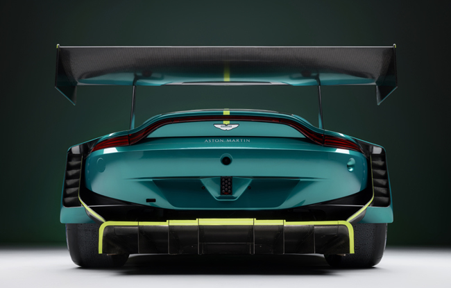 最新のレギュレーションに適合させたうえで大幅進化を果たしたアストンマーティン・ヴァンテージGT3が登場