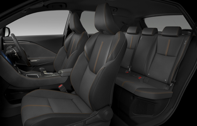 レクサスが新型コンパクトクロスオーバーSUV「LBX」の注文受付を開始。発売は12月下旬を予定