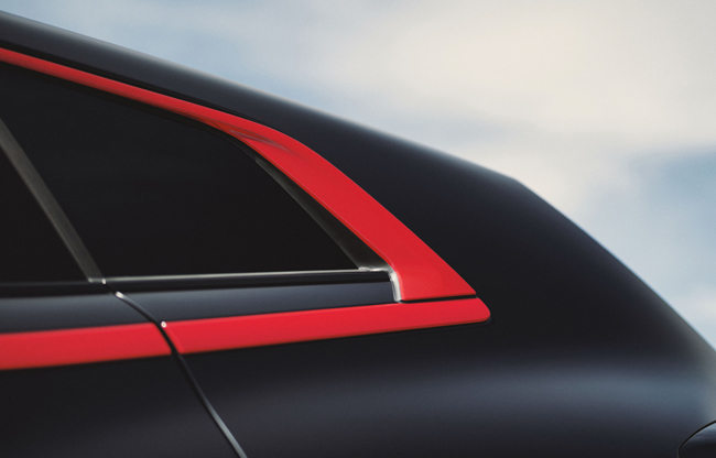 BMW Mの高性能プラグインハイブリッドモデル「XM Label」が日本上陸。導入記念モデルとして「XM Label Red」を15台限定で発売