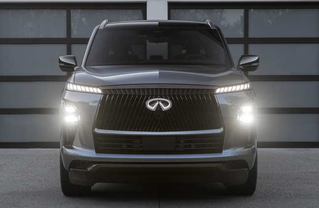 日産のインフィニティブランドのフラッグシップSUV「QX80」が第2世代の新型に移行