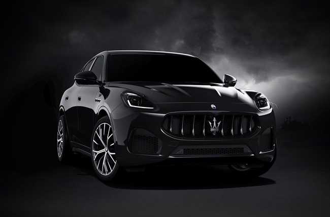 マセラティのプレミアムSUV「グレカーレ」の日本特別限定モデルが登場