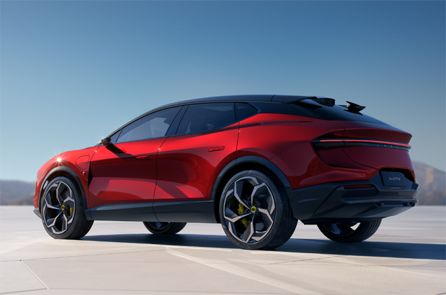 ロータスの新型電動SUV「エレトレ」の日本における予約受注が開始
