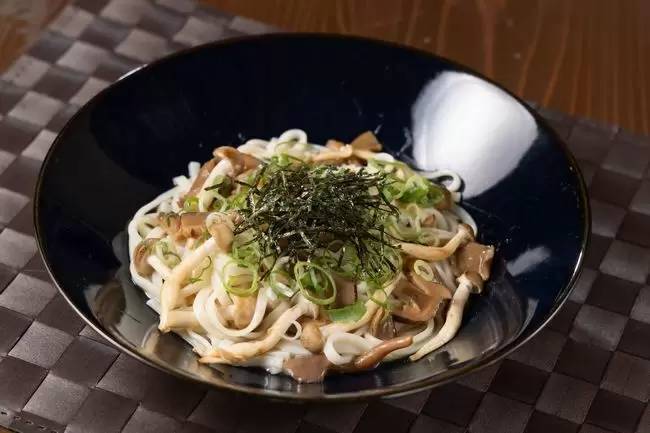 開発に10年！山形のブランド米「つや姫」を使った乾麺「つや姫麺」