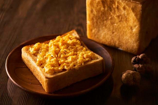 1日10斤限定!希少なトリュフを使ったプレミアム食パンを販売!