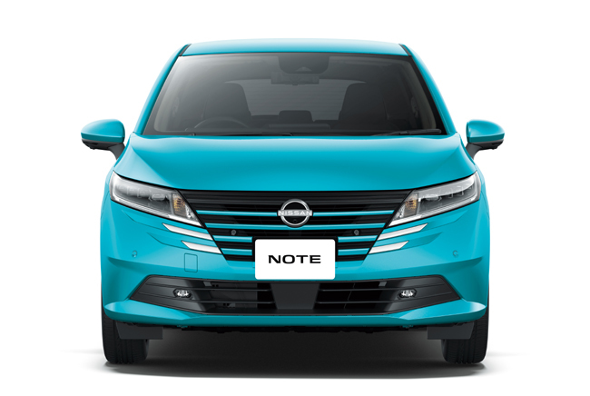 新しいフロントフェイスを纏った日産ノートがデビュー。発売は2024年1月下旬を予定