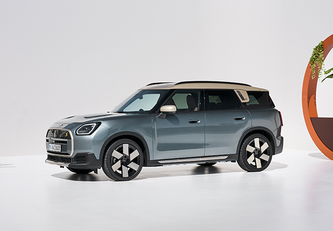 【最新モデル詳報】ボクたちに愛すべき相棒、MINIが新世代に移行。クーパー/カントリーマンのワクワク、ドキドキ時間