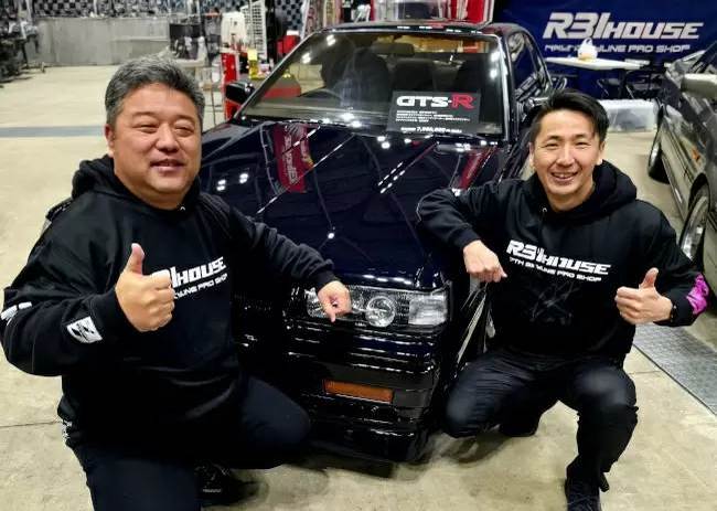 7thスカイライン専門店「R31HOUSE」が、レーシングドライバー松田次生氏とブランドアンバサダー契約