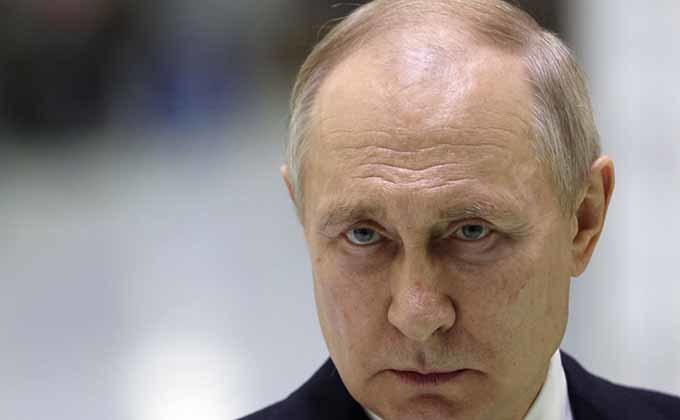 プーチン大統領が「貧しい家庭出身」は大嘘! 実際は“絶対に当たる宝くじ”を持つ超特権階級の御曹司… デタラメだらけの公式設定とは? 天才・亜留間次郎が解説