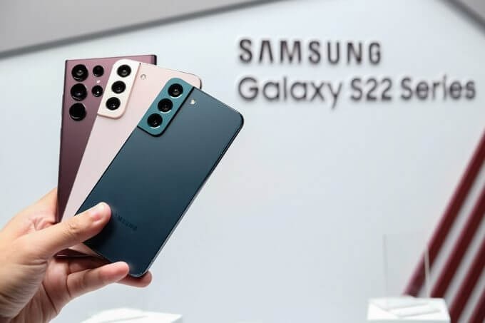 サムスン、2月1日「Galaxy S23」シリーズ発表のうわさ – 衛星通信提供の可能性に期待！