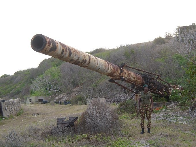 150mの宇宙銃「バビロン砲」で世界を脅した天才科学者・ブルとは? 南国で見つけた残骸と謎に包まれた暗殺