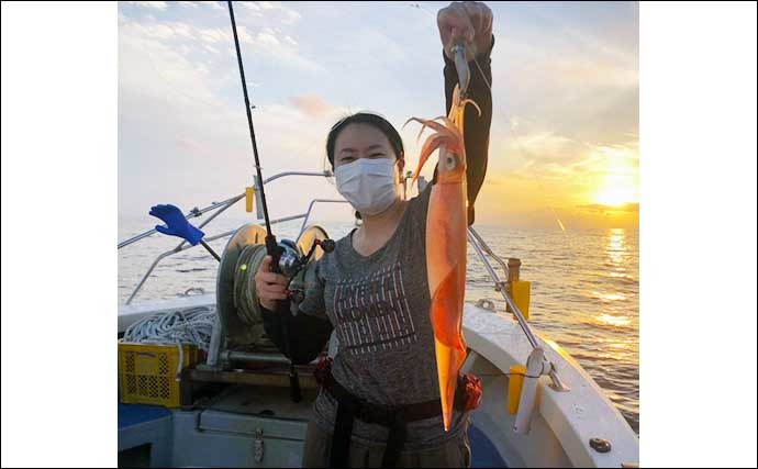 【福井】沖釣り最新釣果　イカメタル便のマイカ好調で釣る人60匹