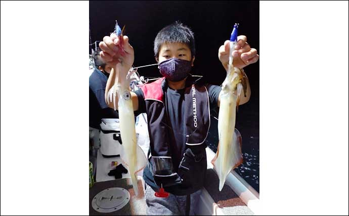 【大分・熊本】沖釣り最新釣果　夜焚きケンサキイカは釣る人100尾超え