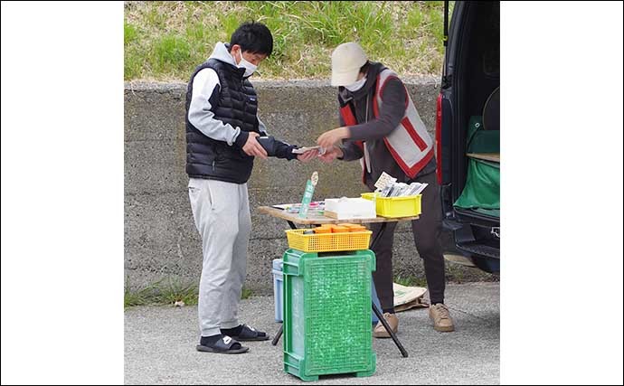 相模湾ビシアジ釣りで30cm級中心にトップ46尾　ゲストにメダイも