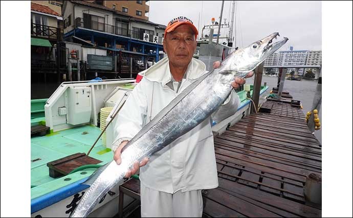 テンビンタチウオ釣り初挑戦で23尾と大健闘　好みの釣り方で挑戦を