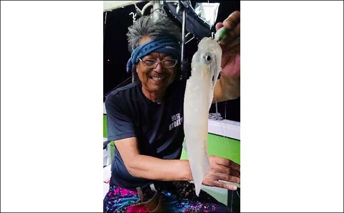 【大分・熊本沖】沖釣り最新釣果　夜焚きケンサキイカ釣りが好調