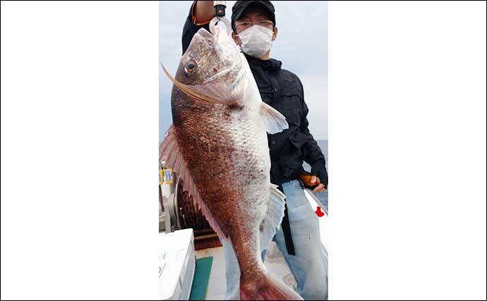 日本海タイラバ釣行で67～69cmマダイ3匹　船中全員本命キャッチ