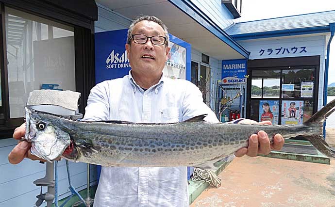 【大分・熊本沖】沖釣り最新釣果　夜焚きケンサキイカ釣りが好調