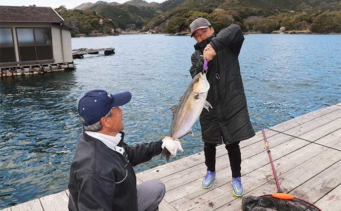 海上釣り堀でマダイ好捕　少年アングラーはヒラマサ＆カンパチ手中