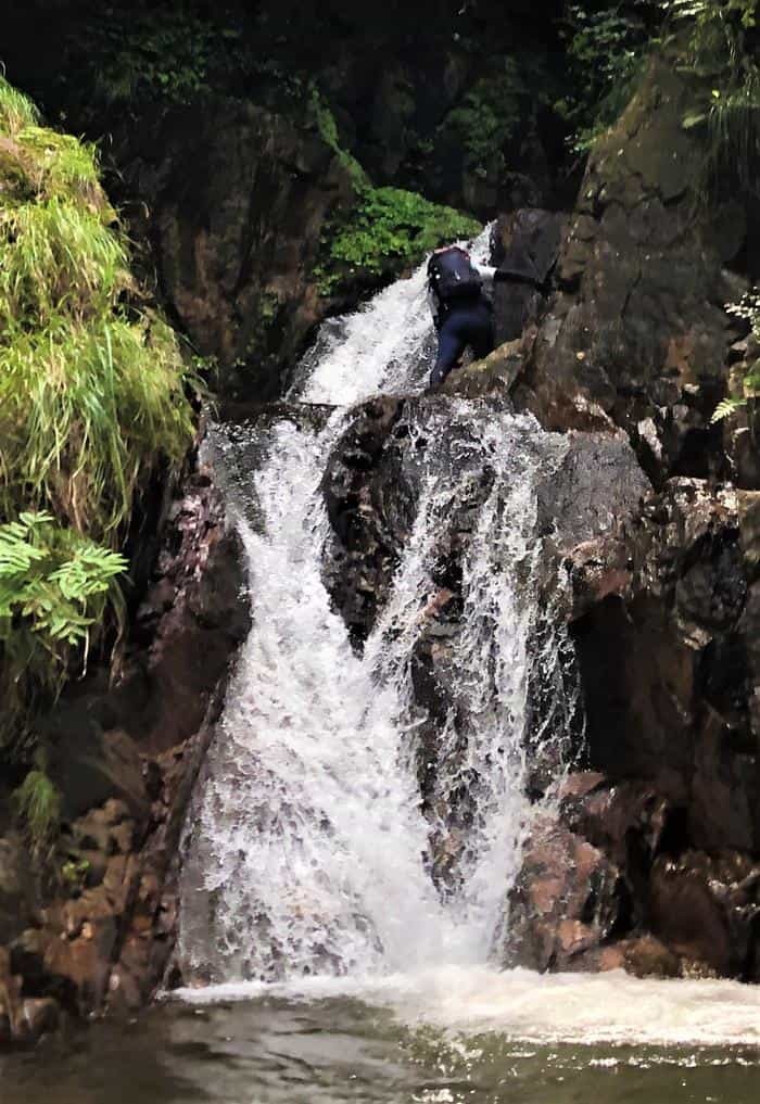 【神戸市内】涼しい＆リフレッシュ♪ビギナーでも楽しめる逢山峡の沢登り