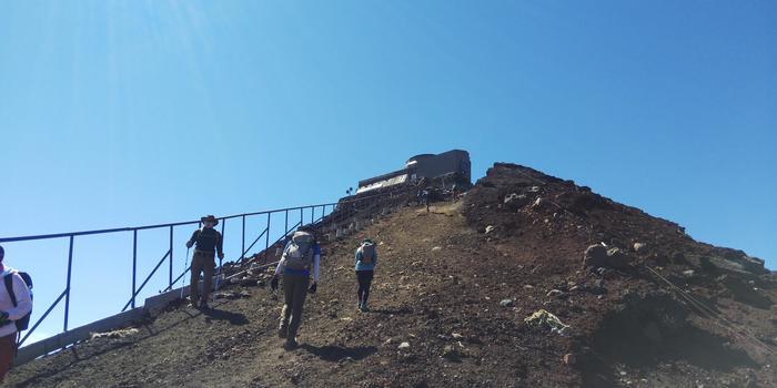 【富士山登山】やっぱり日本一の独立峰　世界遺産の山からの大パノラマに感激！！