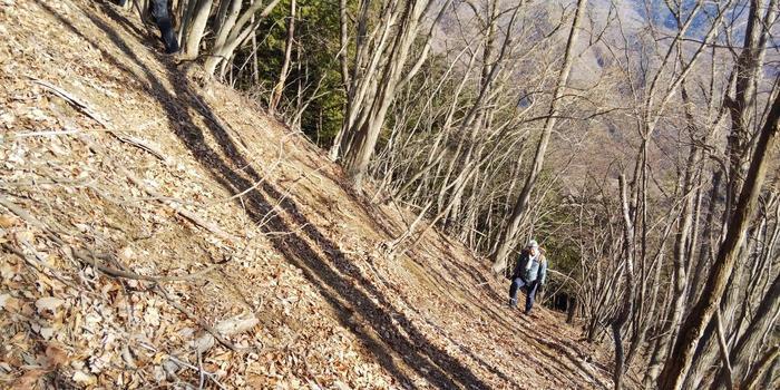 【秀麗富嶽十二景】最終十二番山頂の「本社ヶ丸」はマジきつかった。。。