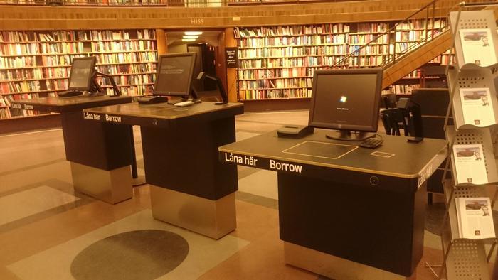 【スウェーデン】建築好きにはたまらない空間！美しいストックホルム市立図書館