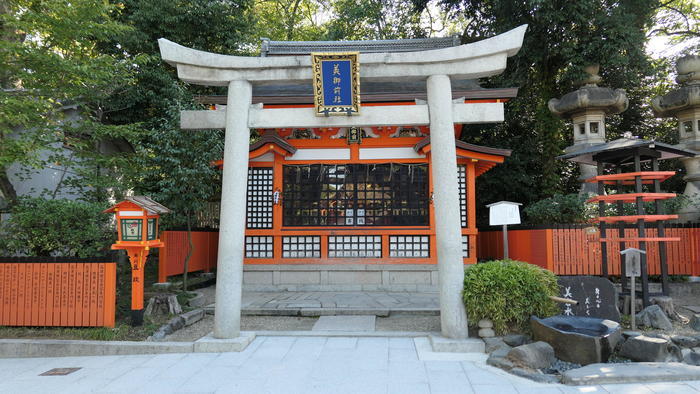 【京都】八坂神社を徹底レポート！ ご利益・アクセス・見どころ・御朱印などをご紹介