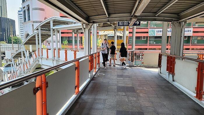 【タイ】バンコク観光コースにあると嬉しい。静かで涼しい博物館で一休み。