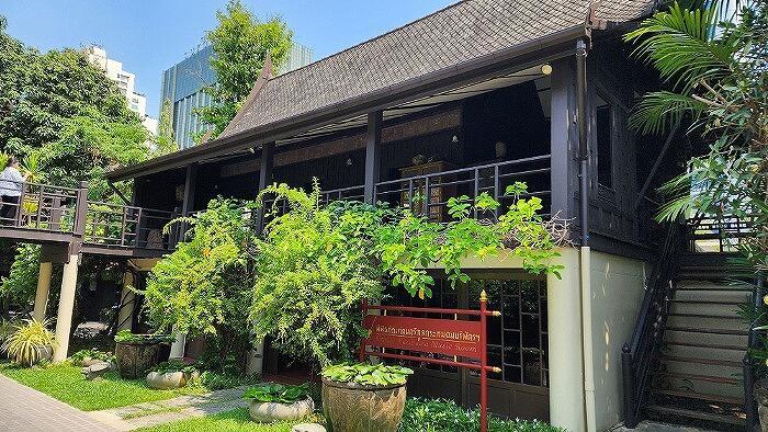 【タイ】バンコク観光コースにあると嬉しい。静かで涼しい博物館で一休み。