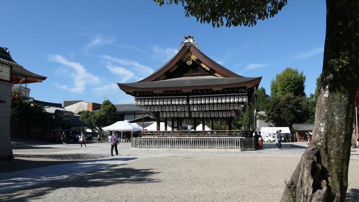 【京都】八坂神社を徹底レポート！ ご利益・アクセス・見どころ・御朱印などをご紹介