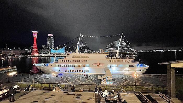 冬こそ神戸がおすすめ！煌く夜景に冬の花火、ロマンチックな街並みを歩こう 