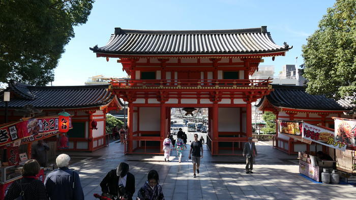 【京都】八坂神社を徹底レポート！ ご利益・アクセス・見どころ・御朱印などをご紹介