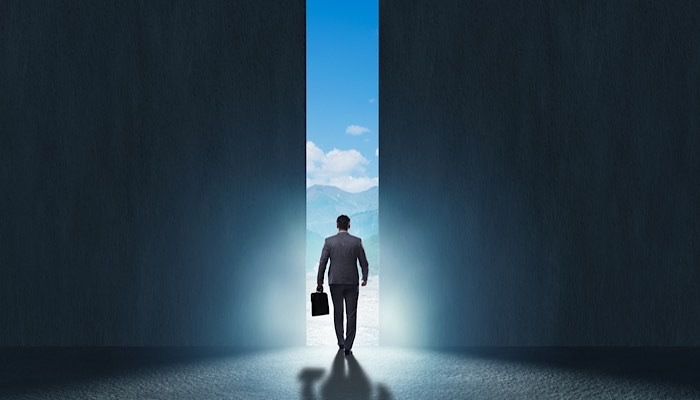 ブラック企業の確実な辞め方4ステップ｜よくあるトラブルについてもあわせて解説