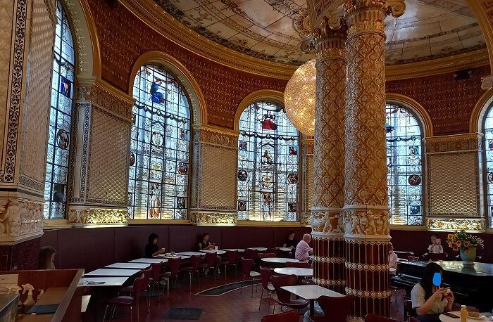 【イギリス】ロンドンで優雅な時間が過ごせる世界最古のミュージアムカフェ