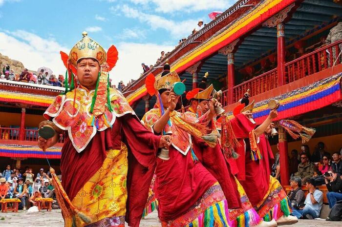 【インド】へミスツェチュ祭りへ参加 インドに根付いたチベット仏教の祭典