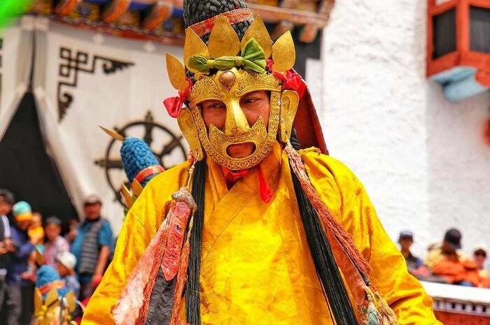 【インド】へミスツェチュ祭りへ参加 インドに根付いたチベット仏教の祭典