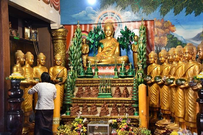 【カンボジア】プノンペンのパワースポット。1万人が訪れる魔法のお寺
