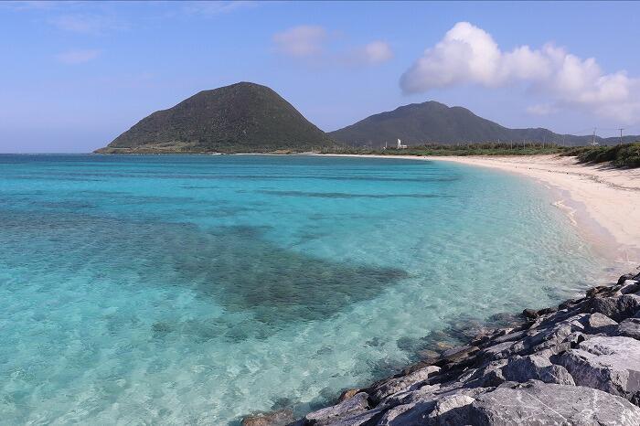 手つかずの自然と絶景の海が魅力！伊平屋島と伊是名島を2泊で全部周る