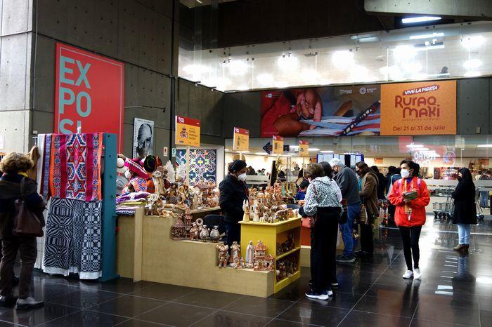 【ペルー】品質はお墨付き！国内最大の伝統工芸品市『ルラック・マキ』