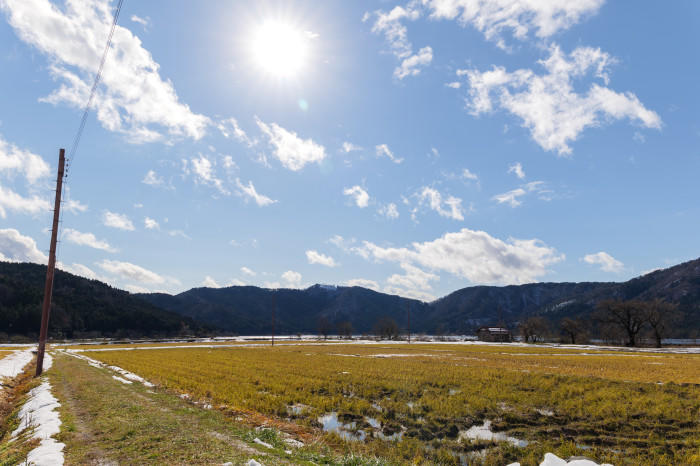 もうひとつの湖！真冬の滋賀県余呉湖は駅から徒歩10分の秘境