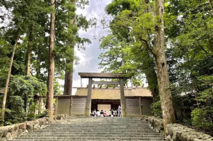 【三重】土の時代から風の時代へ...「伊勢神宮」正式参拝＆伊勢のまちを夜散歩