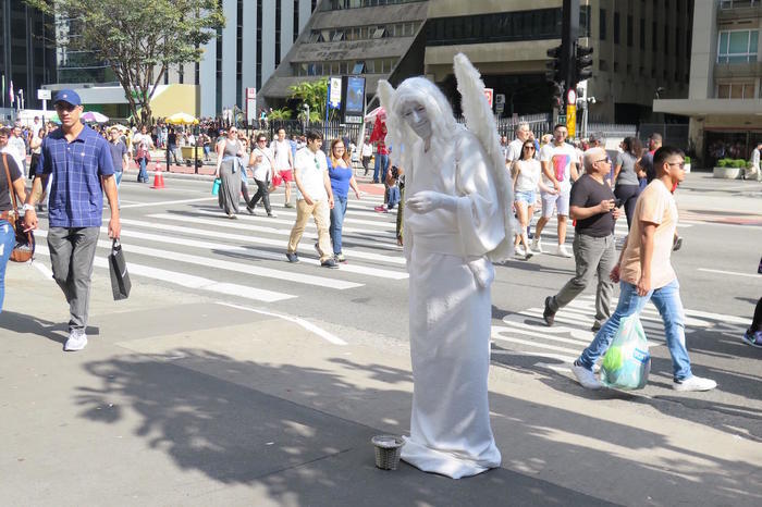 ブラジル金融街の中心、日曜日のパウリスタ大通りを歩いてみた！