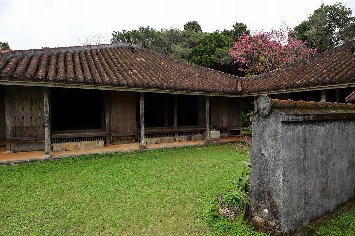 手つかずの自然と絶景の海が魅力！伊平屋島と伊是名島を2泊で全部周る