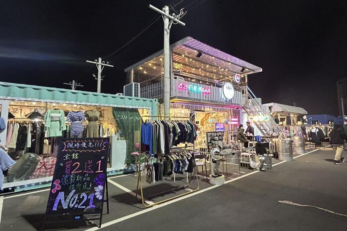 【台湾】台南に新夜市が誕生!コンテナショップも集う「大益夜市」とは?