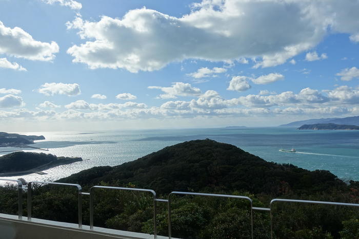 見よこの絶景！『休暇村 紀州加太』のインフィニティ大絶景露天風呂