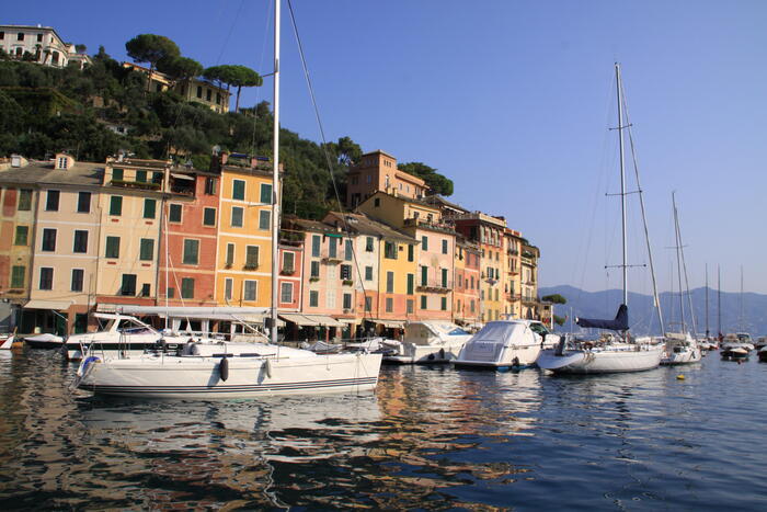 欧米のセレブがやってくるイタリア屈指のリゾートの地、ポルトフィーノ