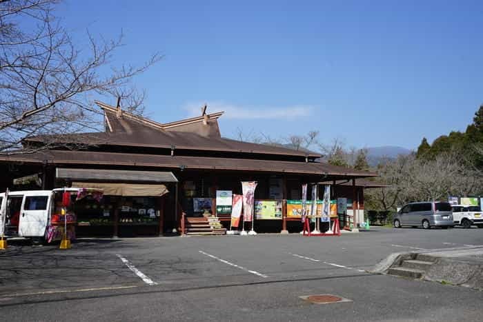 鹿児島の観光地・霧島神宮のパワースポットを調査！ご利益・お守り・見どころを解説