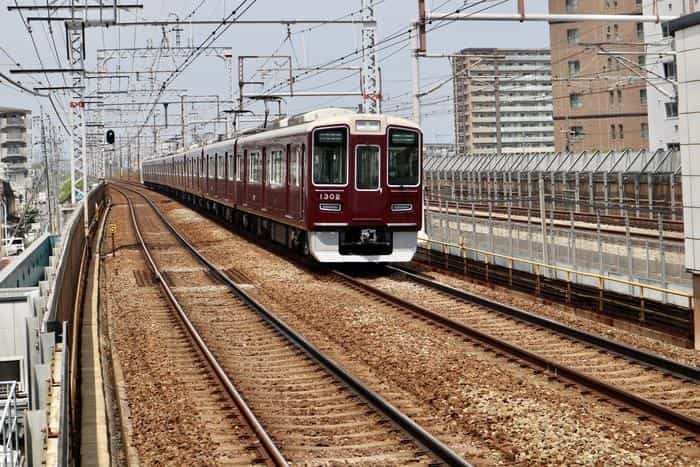 阪急電車と東海道新幹線の競演！