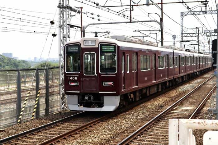 阪急電車と東海道新幹線の競演！