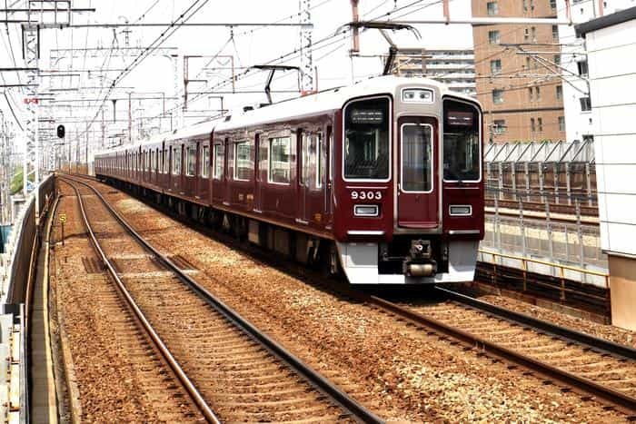 阪急電車と東海道新幹線の競演！